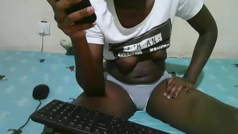 african_pussy2 online show from 03.11.25