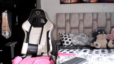 Snapshot of afrodita096 chatting on 02.07.25 afrodita096 online show from 02.07.25