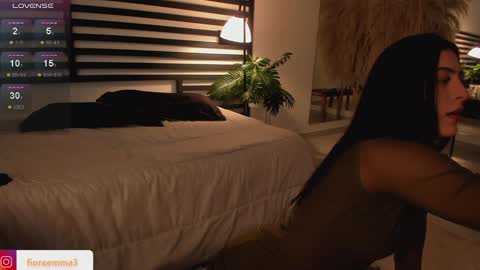 Snapshot of afrodita__25 chatting on 02.08.25 Emma online show from 02.08.25