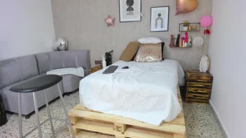 Afrodita online show from 02.22.25