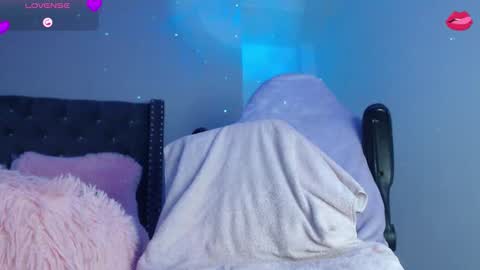 Afrodita online show from 10.18.25