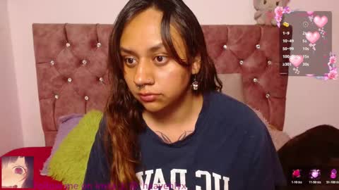 Snapshot of afroditaunu chatting on 03.15.26 Cris owo online show from 03.15.26