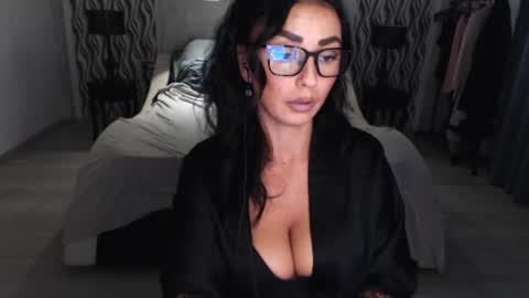 Afro online show from 11.02.25