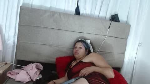 Afrodita Booms online show from 10.15.25