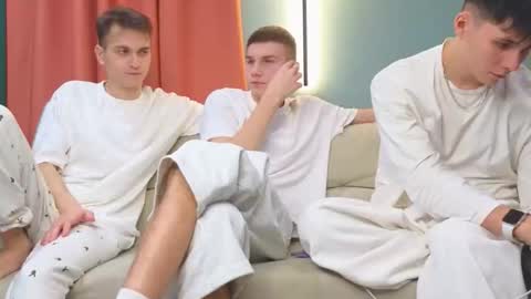 Mark online show from 03.21.26