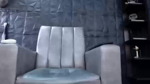 Snapshot of agata_darkness chatting on 09.27.25 Miss Agata online show from 09.27.25