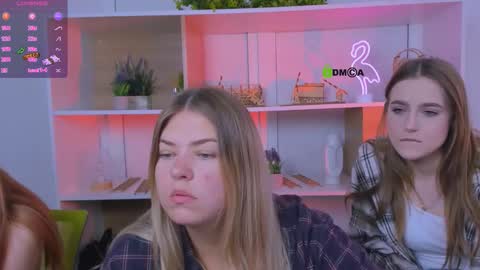 Snapshot of agata_li chatting on 09.23.25 Agata online show from 09.23.25