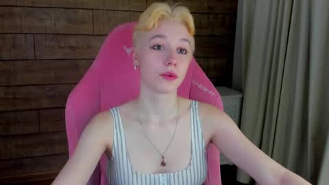 Snapshot of agatagate chatting on 03.01.26 AgataGate online show from 03.01.26