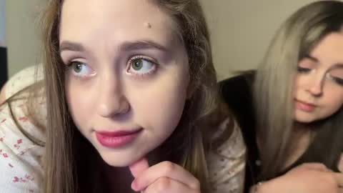 Snapshot of agatasweeti chatting on 04.22.26 Agata online show from 04.22.26