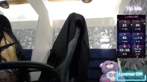 Agatha online show from 12.04.25