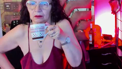 Snapshot of agatha_ross026 chatting on 02.10.26 agatha ross online show from 02.10.26