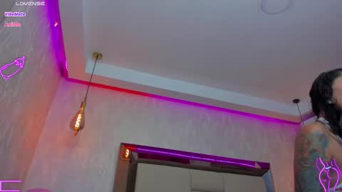 LUNNA online show from 02.12.25