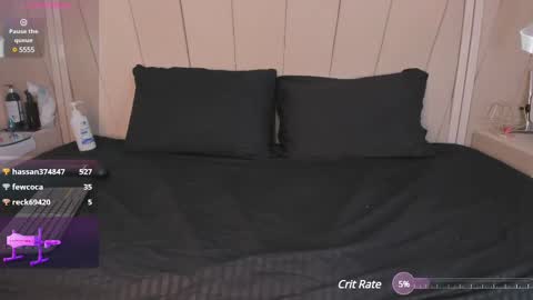 Agatha Steel online show from 03.11.25