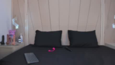 Agatha Steel online show from 11.11.25