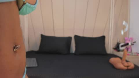 Agatha Steel online show from 04.14.26