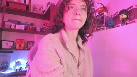 Snapshot of agathaa_ks_ chatting on 12.05.24 Camila 2 online show from 12.05.24