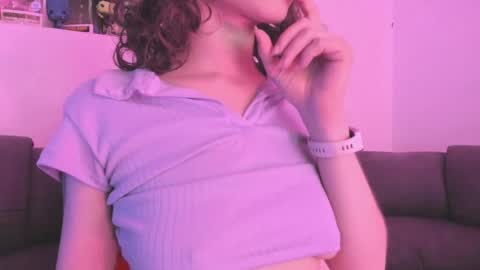 Snapshot of agathaa_ks_ chatting on 01.30.25 Camila 2 online show from 01.30.25