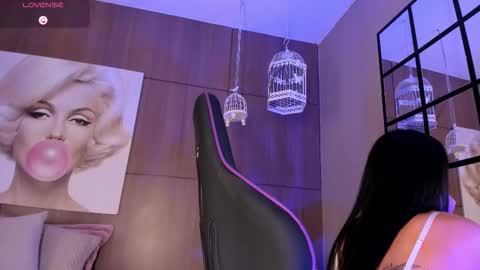    online show from 10.17.25