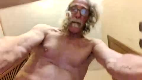 agedhardwood59618233 online show from 11.05.25