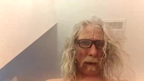 agedhardwood59618233 online show from 11.11.25