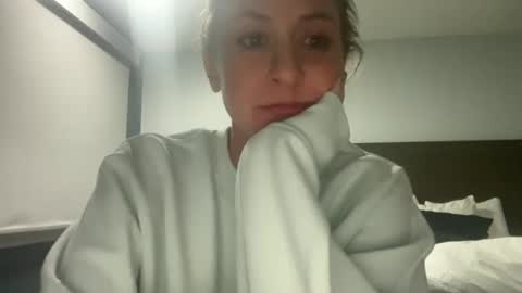 Annie online show from 01.11.25