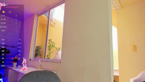 Snapshot of aghata_williamss chatting on 12.04.24 AGHATA online show from 12.04.24