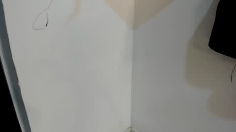 agnes_jones online show from 10.29.25