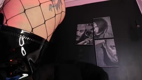 agnes_jones online show from 11.10.25