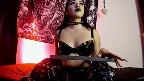 agnes_jones online show from 11.24.25