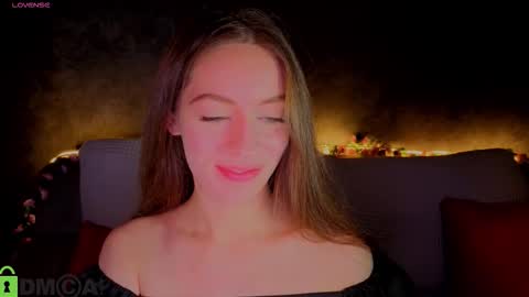 Snapshot of agnes_wells chatting on 11.30.25 agnes wells online show from 11.30.25