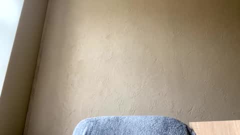 Agnes online show from 10.12.25