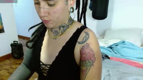 Agness online show from 10.05.25