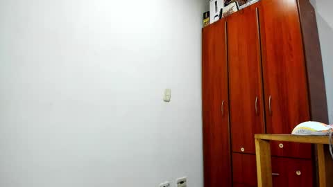 Snapshot of aguslover chatting on 03.01.25 Agustin online show from 03.01.25