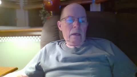 aguynrkfrd online show from 10.15.25