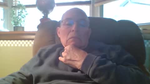 aguynrkfrd online show from 11.18.25