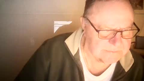 Snapshot of ahmole chatting on 12.12.24 Ole online show from 12.12.24