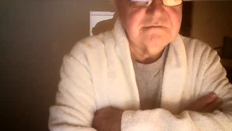 Snapshot of ahmole chatting on 12.13.24 Ole online show from 12.13.24