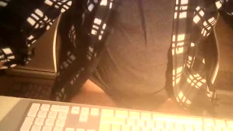 Snapshot of ahmole chatting on 01.02.25 Ole online show from 01.02.25