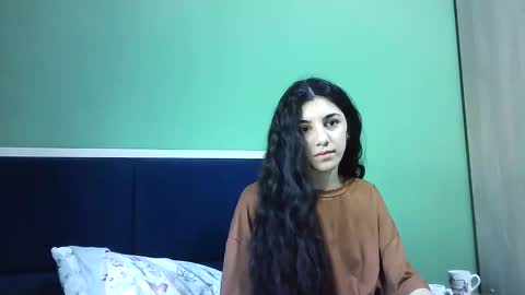 Selena online show from 12.19.24