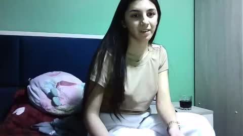 Selena online show from 12.24.24