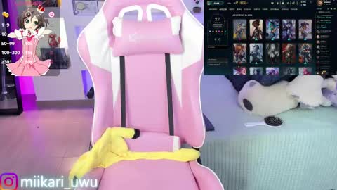 Ahri help me get to 100  online show from 02.11.25