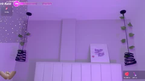 Snapshot of ahri_roux chatting on 11.03.25 ahry online show from 11.03.25