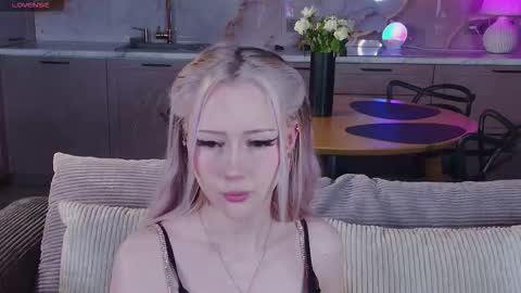 Lexi online show from 12.15.25