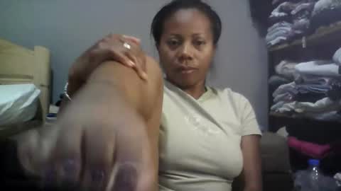 Snapshot of aicha_boobs chatting on 02.16.26 Aicha boobs online show from 02.16.26