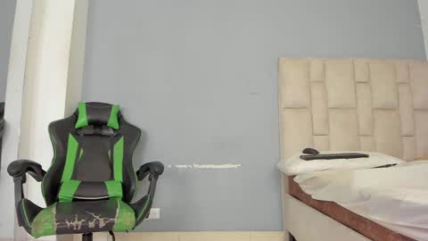 karoline  online show from 12.20.24