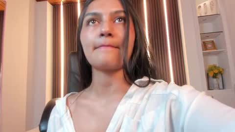 aidajoness online show from 10.29.25