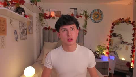 Snapshot of aidan_hale chatting on 10.17.25 A H online show from 10.17.25