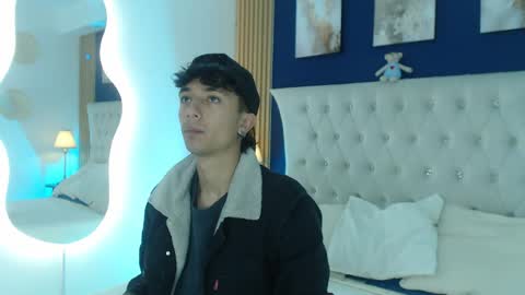 Snapshot of aiden_rivers_ chatting on 04.01.26 Aiden online show from 04.01.26