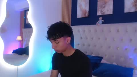 Snapshot of aiden_rivers_ chatting on 04.14.26 Aiden online show from 04.14.26