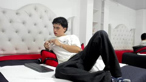 Aiden  online show from 02.20.25